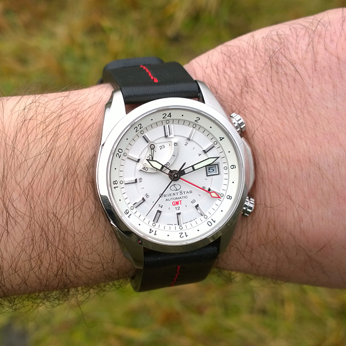 Orient_Star_Seeker_L_BLr