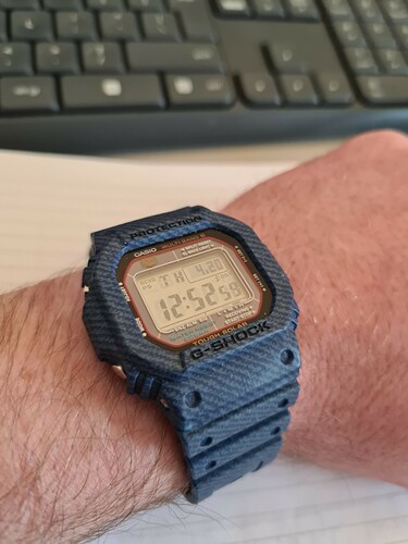 1681987934410190426237514005899