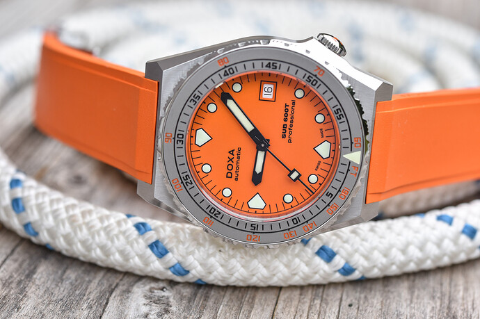 Doxa-SUB-600T-Collection-2021-hands-on-12