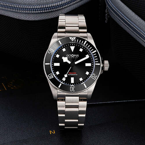 Octopus-watch-store_4_800x