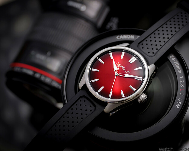 Pioneer-Centre-Seconds-Swiss-Mad-Red-image-3