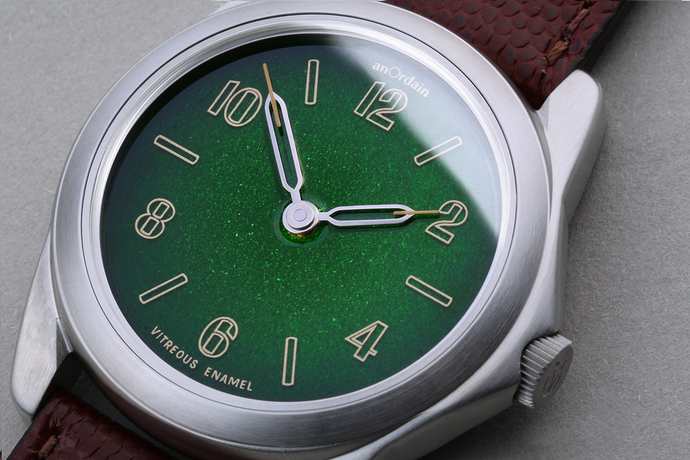 Green-anlged_bb47d399-ab58-4219-aa31-cfe0b854ba6d_1024x1024