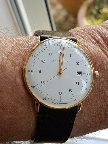 Junghans Max Bill (2) 25-11-22