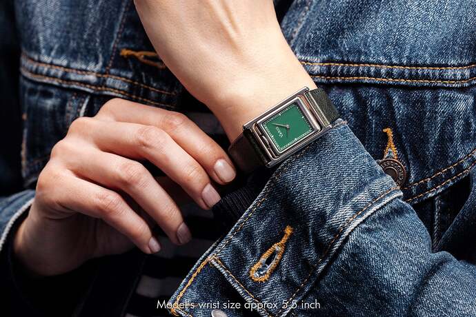 versa_green_female