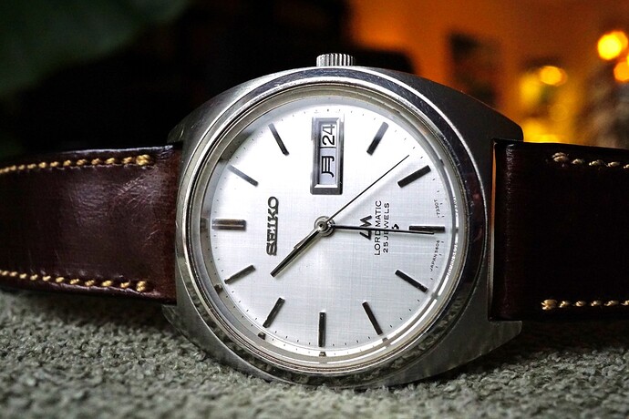 6CD803B2-90FA-419B-B7D0-CED945BA1B8A_1_105_c