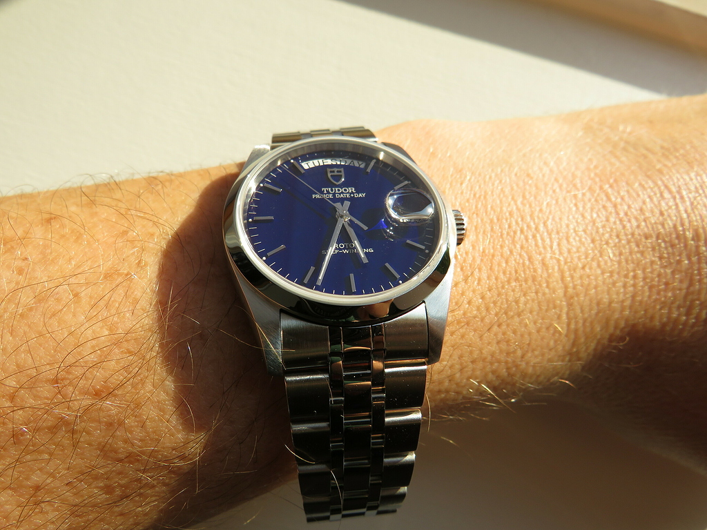 Tudor m76200 deals