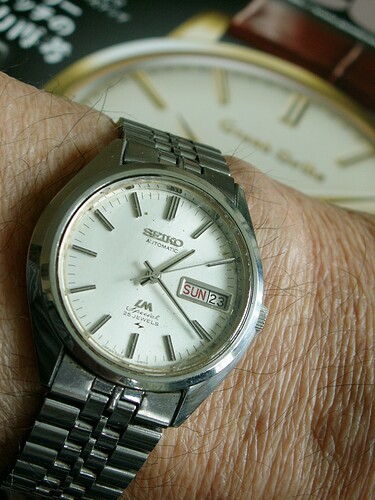 LM 5206-6130