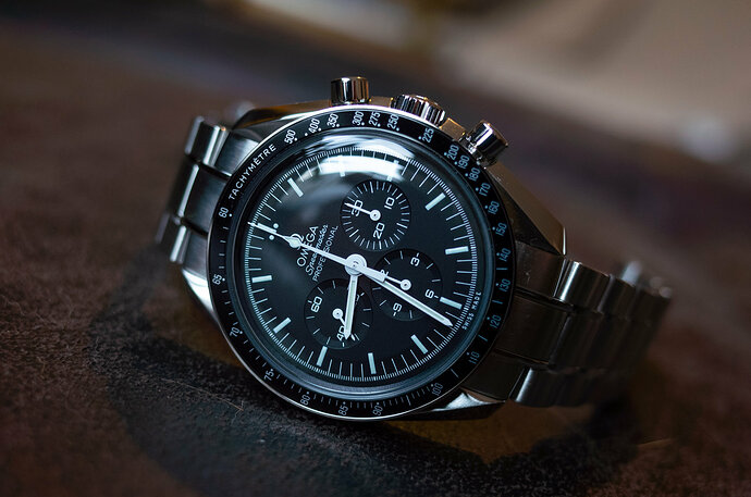 omega (1 van 8)