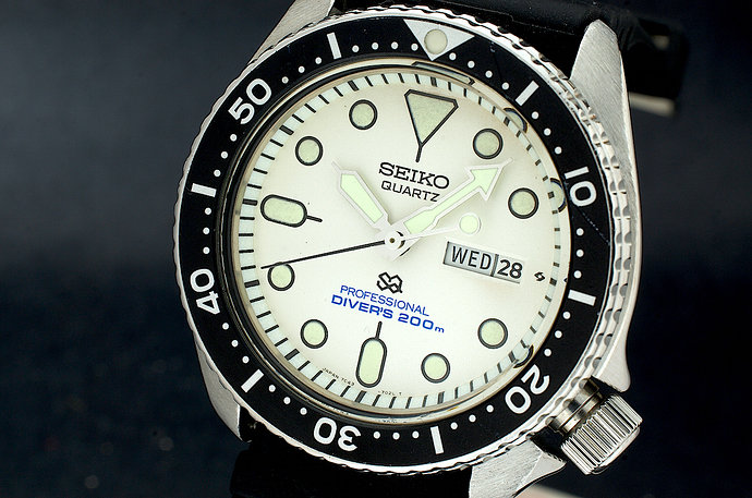 Seiko 7C43-700B