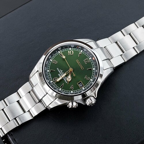 W_SS201805B065_Seiko-Alpinist-SARB017-MT_2000x