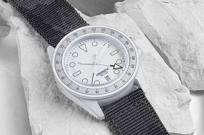 unimatic-x-revolution-the-rake-u1-gmt-arctic-fox-006