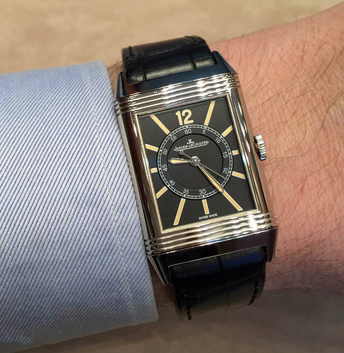 Jaeger-LeCoultre-Grande-Reverso-1931-Seconde-Centrale-Q381357J-wrist3