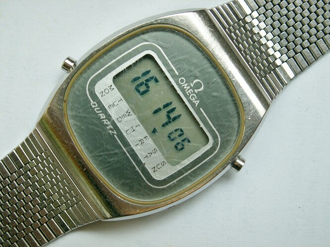 omega Quartz