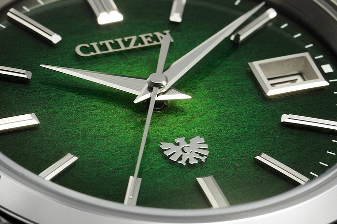 Citizen-Iconic-Nature-Eco-Drive-green (1)