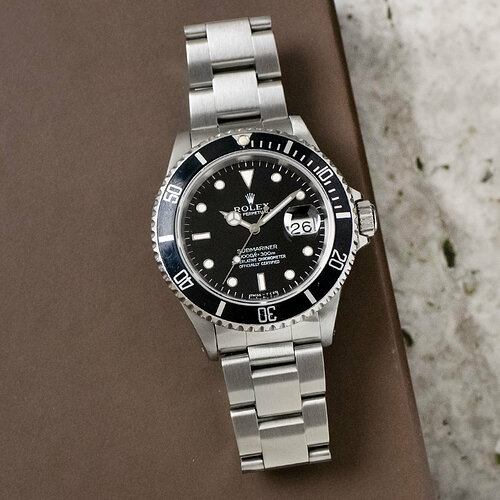 AVW-Rolex-Submariner-16610-2-5