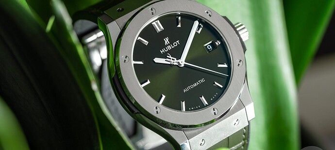 Hublot-Classic-Fusion-Titanium-Green-542.NX_.8970.RX_.007