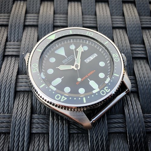 SKX37846872364