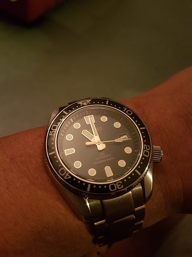 15800760105824618876413893424979