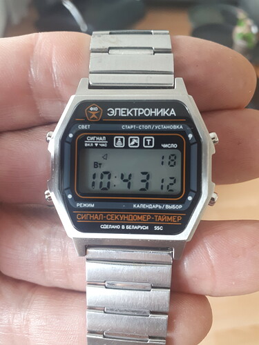 16213274210712942089130548064579