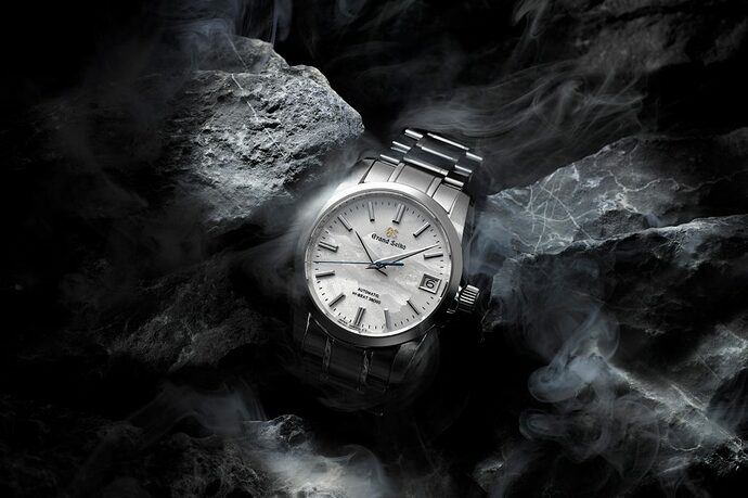 Grand-Seiko-Sea-of-Clouds-SBGH311G-5-1024x682