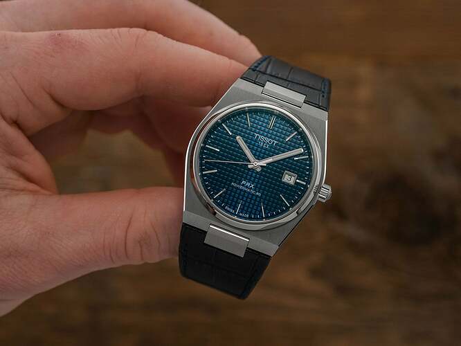 Tissot-PRX-Powermatic-80-Blue-hand-2