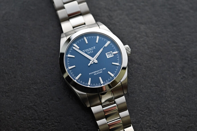 Tissot-Gentleman-Powermatic-80-Silicium-Blue-Dial-Steel-bracelet-review-value-proposition-10-768x511