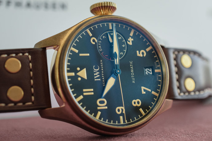 IWC-Big-Pilot’s-Watch-Heritage-Bronze-IW501005-1