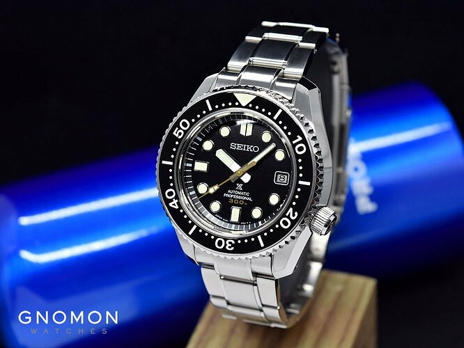 8263-SeikoSBDX023-1