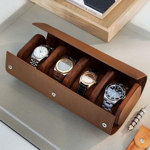 Oval4WatchHazelBrownLeatherWatchBox_017_1x1_fef51d3b-31c9-4d33-9f4c-cbe7bcc5d197_600x