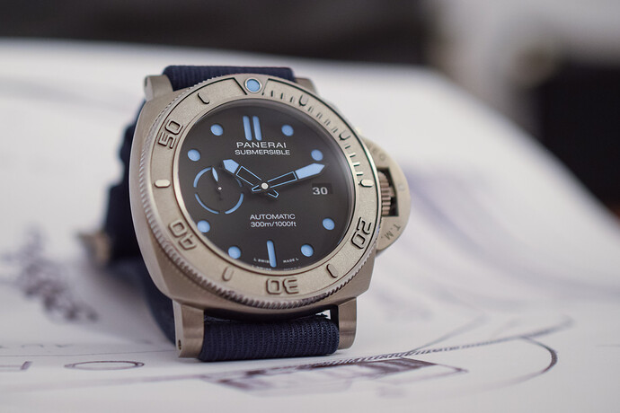 Panerai-Submersible-Mike-Horn-Edition-PAM00985-Sihh-2019-2