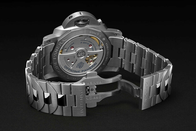 Panerai-Luminor-Marina-Silver-Dial-PAM00977-PAM00978-2