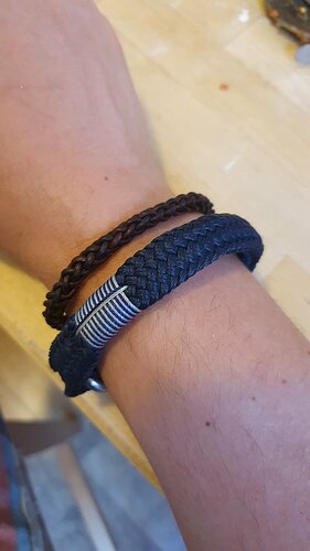 15890480408206197076679400726382