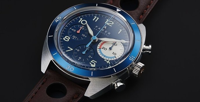 Handwound_chrono1024x524_carousell_0002_BLUE_1024x1024