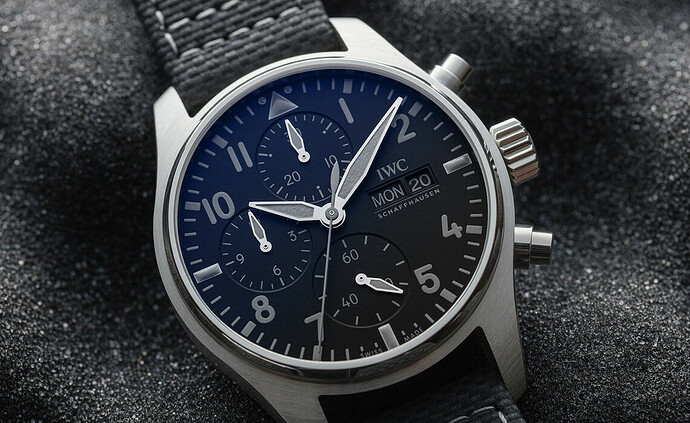 iwc_x_the_collective_pilots_watch_chronograph_c.03