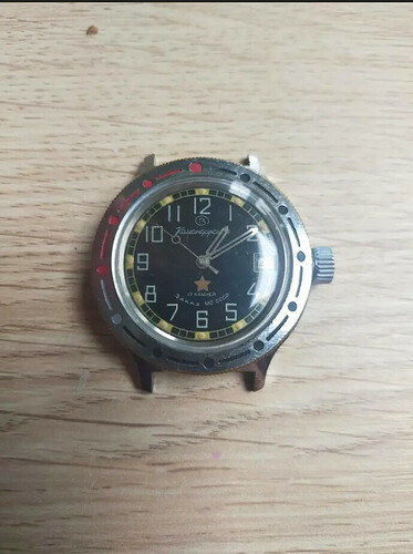 2023-11-13 21_51_01-≥ VOSTOK komandirskie Red Star automatisch — Horloges _ Heren — Marktplaats en n