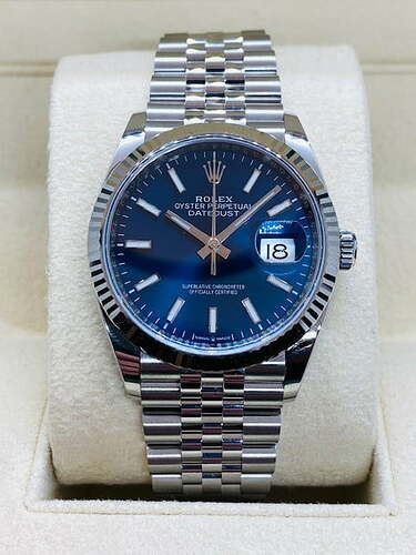 Rolex-Datejust-36mm-126234-Blue-dial-Jubilee-foto-4