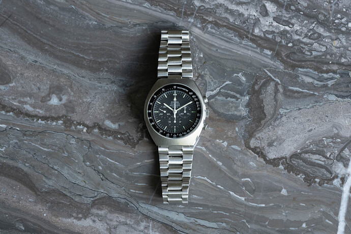 Omega_Speedmaster_MarkII_145014-1