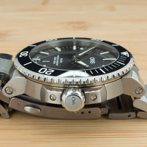 Oris-Aquis-Titanium9864-600x600