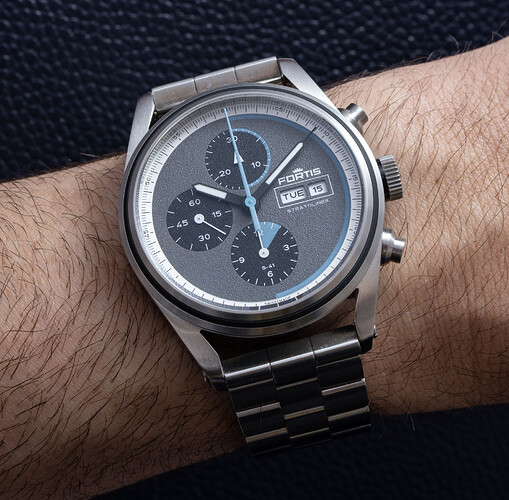 Fortis Stratoliner S-41 Cosmic Gray