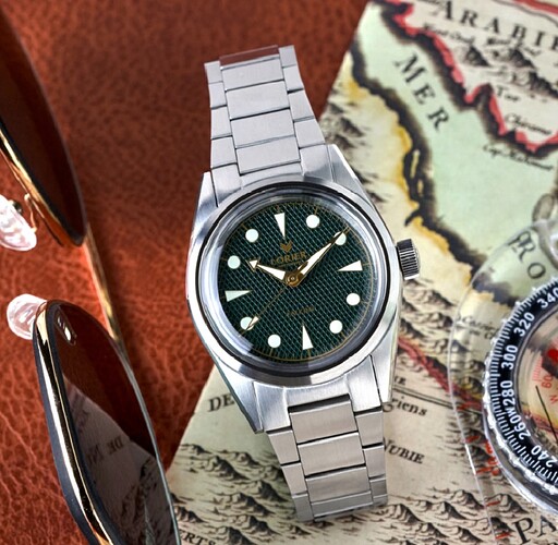 Lorier Falcon II green-gilt