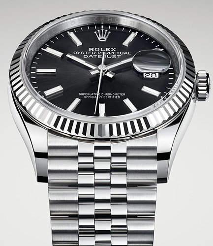 Baselworld-2019-Rolex-DateJust-36-gear-patrol-ambiance