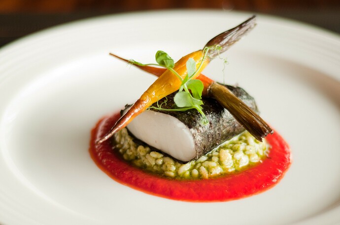 fine-dining-796352_1920