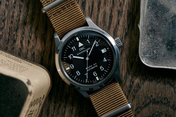 Collector-Guide-IWC-Mark-XII-Pilot-Watch-7.jpg-768x512