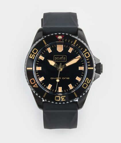 diver-one-d1-500-gloss-ND713RD-01-768x911