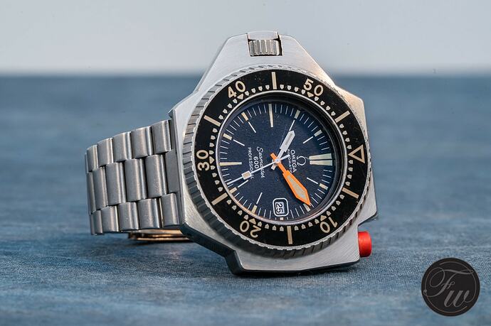 omega-ploprof-1stgen-52mondayz-08640