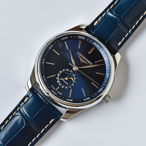 Longines-Master-Collection-Moonphase-Blue-Dial-42mm-L2.919.4.92.0-review-11