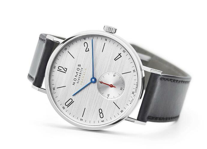 nomos-Tangente-neomatik-39-silvercut-3D-front-(ref.-141)