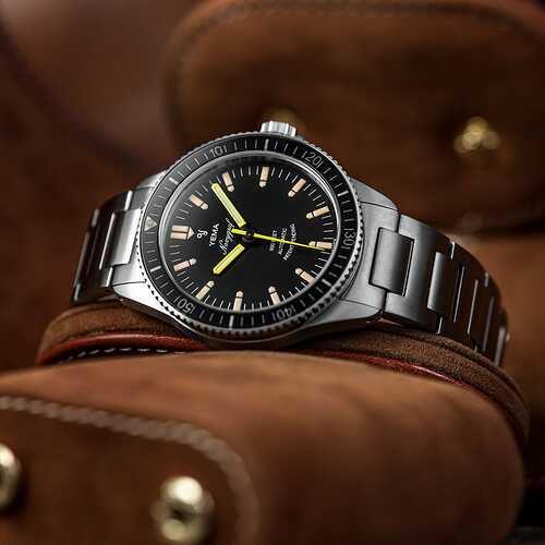 yema-navygraf-heritage-automatic-watch---black-dial_39mm