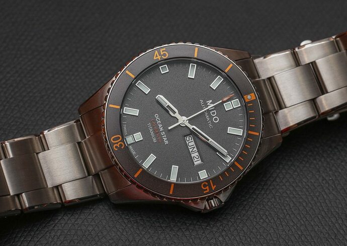 Mido-Ocean-Star-Captain-V-Titanium-aBlogtoWatch-04