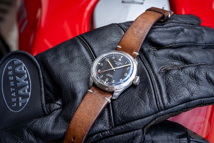 Watches-on-holiday-cw-3571